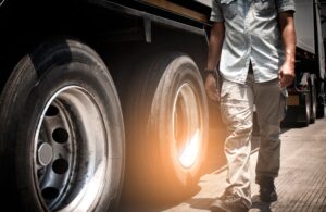 Diamond bar truck accident lawyer investigates the accident scene.