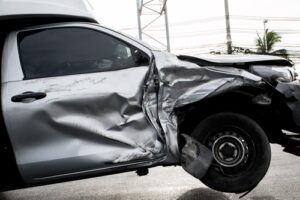 Los angeles car accident lawyer side impact collision