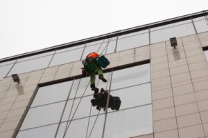 Los angeles construction accident lawyer window washing accidents